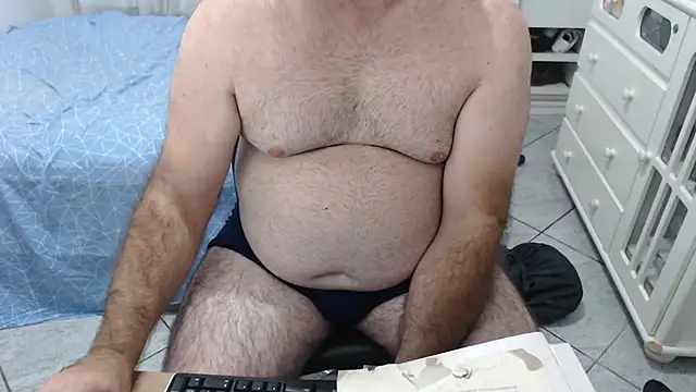 MysterBearMG online show from January 9, 11:50 pm