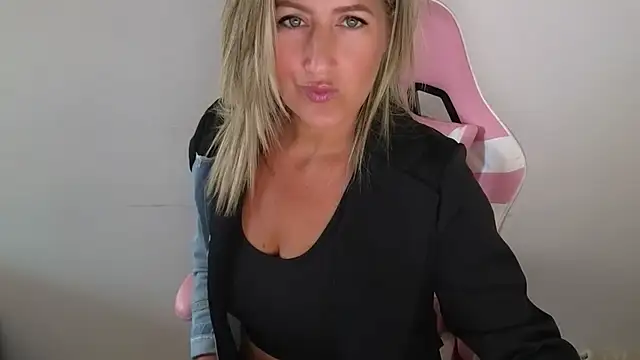 TessToy online show from May 13, 7:39 am