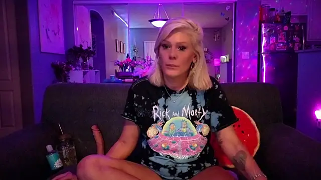 Lexi Shocker online show from April 23, 3:08 am