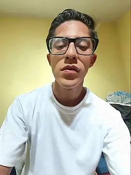 KevinCrz online show from July 25, 9:23 pm