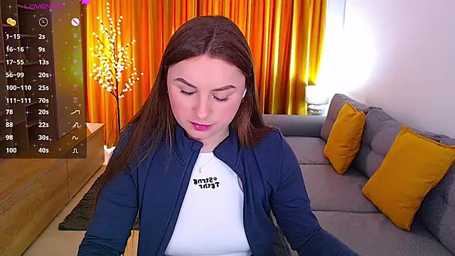 Snapshot of _Mia_Adams chatting on January 8, 10:15 am  Mia Adams online show from January 8, 10:15 am