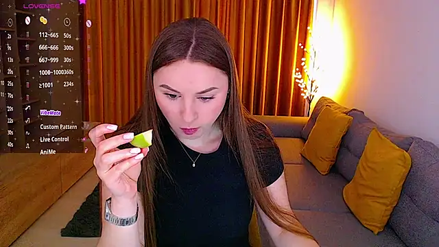 Snapshot of _Mia_Adams chatting on January 22, 9:57 am  Mia Adams online show from January 22, 9:57 am