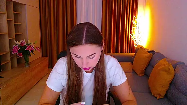 Snapshot of _Mia_Adams chatting on September 20, 4:13 am  Mia Adams online show from September 20, 4:13 am