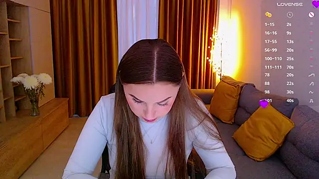 Snapshot of _Mia_Adams chatting on October 25, 6:43 am  Mia Adams online show from October 25, 6:43 am