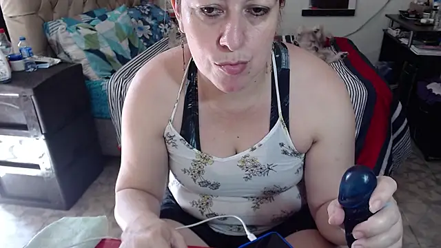 Barbiegomez online show from December 22, 7:00 pm