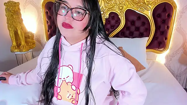 Dulce 26  online show from November 5, 10:32 pm