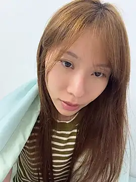 Snapshot of Luna520 chatting on July 13, 11:46 am Luna520 online show from July 13, 11:46 am