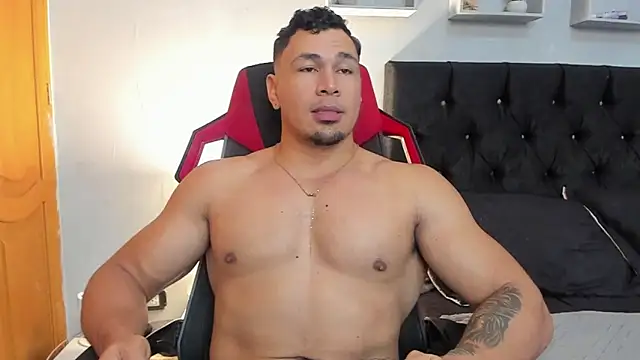 tyler hank01 online show from March 17, 3:33 am