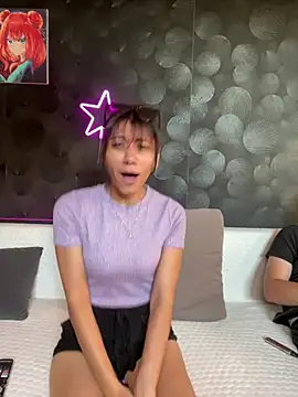 Snapshot of Kiscsillagg chatting on July 31, 3:55 pm Kiscsillagg online show from July 31, 3:55 pm