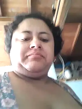 Snapshot of Monseratte21 chatting on January 23, 12:41 pm Monseratte21 online show from January 23, 12:41 pm