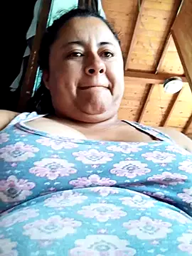 Snapshot of Monseratte21 chatting on February 2, 4:11 pm Monseratte21 online show from February 2, 4:11 pm