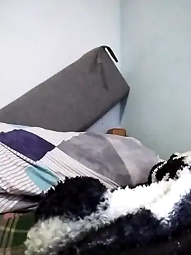 Snapshot of Monseratte21 chatting on February 28, 9:25 am Monseratte21 online show from February 28, 9:25 am