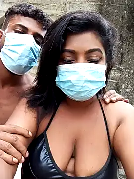  Cute ariana  online show from January 29, 9:01 am