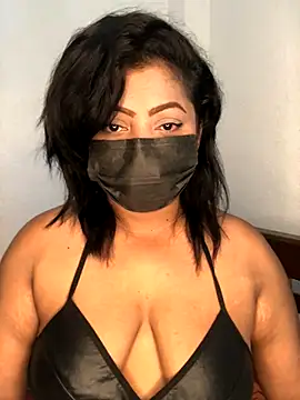  Cute ariana  online show from October 6, 7:50 am