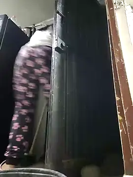 Hannah-grace online show from December 27, 10:34 am