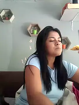 Hannah-grace online show from January 27, 2:02 pm