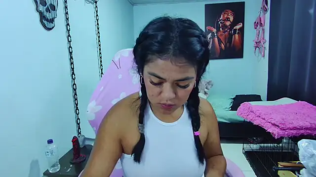 Hannah-grace online show from March 1, 10:45 am