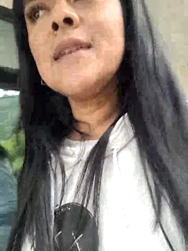 Hannah-grace online show from March 4, 1:17 pm