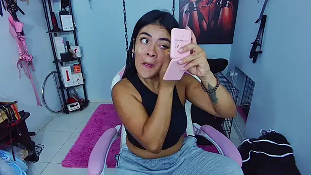 Hannah-grace online show from October 6, 2:03 pm