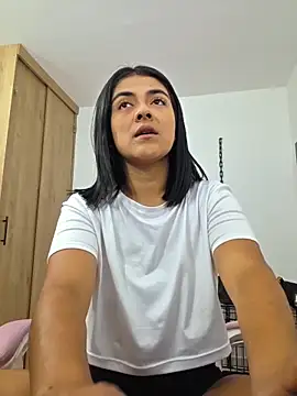 Hannah-grace online show from April 17, 12:08 pm