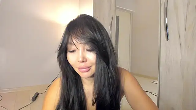 keiko hot online show from April 21, 3:35 am