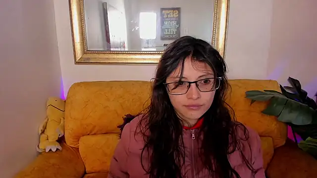 Kyomi chang online show from April 13, 11:59 am