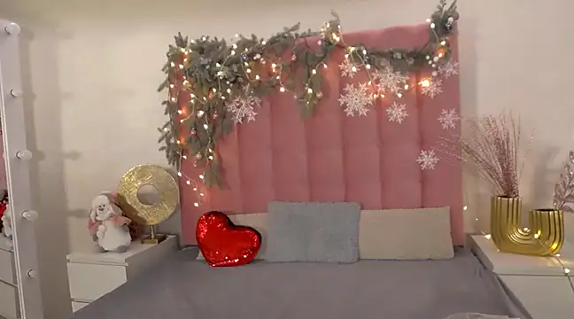 Edenne online show from December 20, 1:11 pm