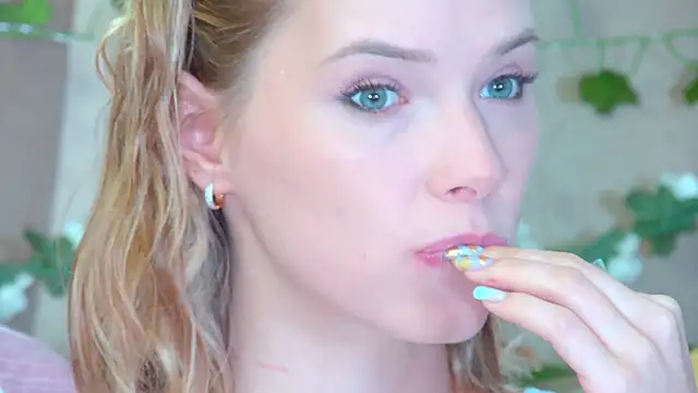 GentleRossi online show from April 7, 3:12 pm