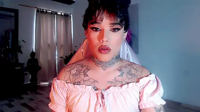 Snapshot of little_star_porn chatting on February 22, 3:25 pm little star porn online show from February 22, 3:25 pm