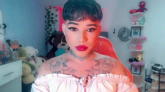 Snapshot of little_star_porn chatting on March 13, 4:38 am little star porn online show from March 13, 4:38 am