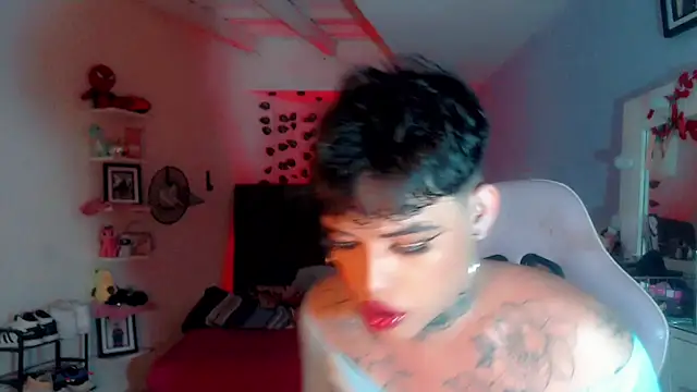 Snapshot of little_star_porn chatting on March 15, 2:34 pm little star porn online show from March 15, 2:34 pm