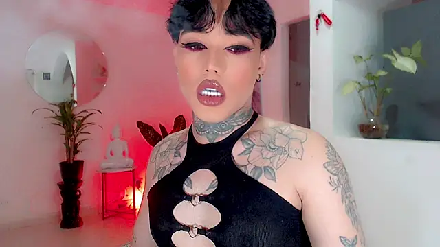 Snapshot of little_star_porn chatting on September 27, 3:33 am little star porn online show from September 27, 3:33 am