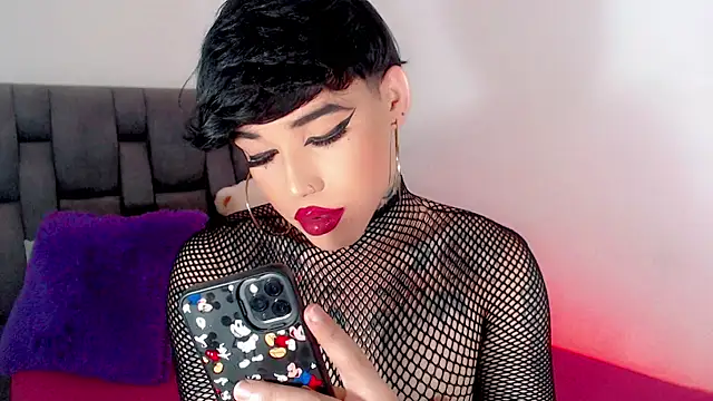 Snapshot of little_star_porn chatting on September 30, 6:18 am little star porn online show from September 30, 6:18 am