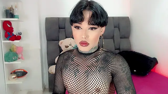 Snapshot of little_star_porn chatting on May 7, 10:20 am little star porn online show from May 7, 10:20 am