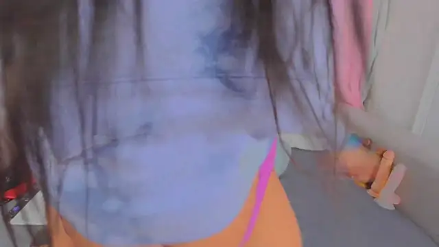 Snapshot of MeghanXO chatting on March 20, 9:02 pm MeghanXO online show from March 20, 9:02 pm