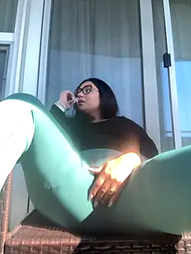 Snapshot of MeghanXO chatting on September 16, 3:02 pm MeghanXO online show from September 16, 3:02 pm