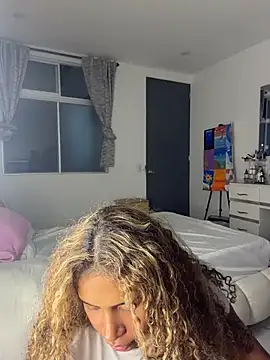 Snapshot of stormyy_ chatting on June 26, 1:10 am stormyy online show from June 26, 1:10 am