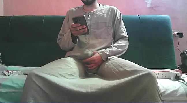 Snapshot of foxsanSs chatting on February 26, 9:32 am foxsanSs online show from February 26, 9:32 am