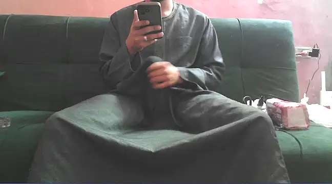 Snapshot of foxsanSs chatting on March 11, 3:48 am foxsanSs online show from March 11, 3:48 am