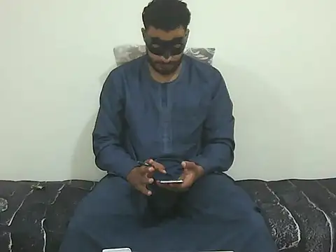 Snapshot of foxsanSs chatting on July 19, 4:49 am foxsanSs online show from July 19, 4:49 am