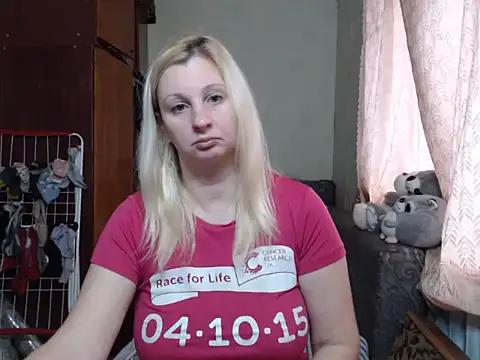 BustyBlond online show from January 13, 12:02 pm