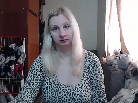 BustyBlond online show from January 30, 9:57 am