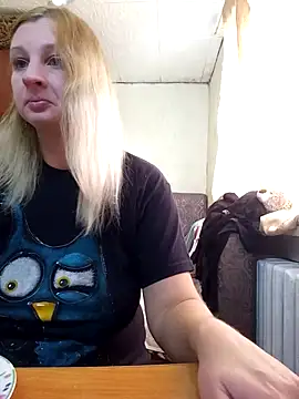 BustyBlond online show from October 30, 6:26 am