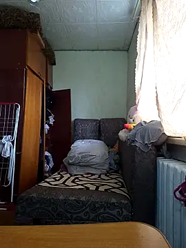 BustyBlond online show from March 31, 4:46 am