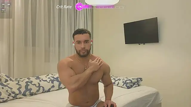 Snapshot of izaak_lover chatting on March 11, 12:44 am izaak lover online show from March 11, 12:44 am