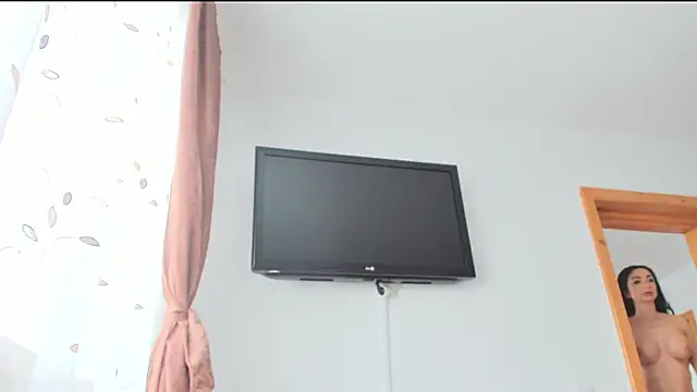 Snapshot of wildalissa chatting on January 23, 7:18 pm wildalissa online show from January 23, 7:18 pm