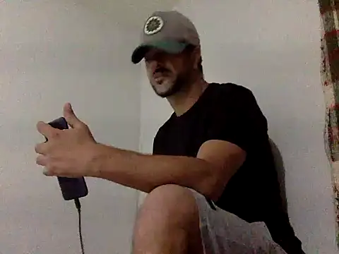 SMOKERBEASTBR online show from March 1, 2:02 am