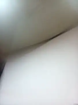 EISONREINA11 online show from November 16, 1:49 pm