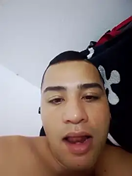 EISONREINA11 online show from January 10, 3:41 am