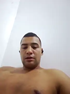 EISONREINA11 online show from January 12, 5:01 am